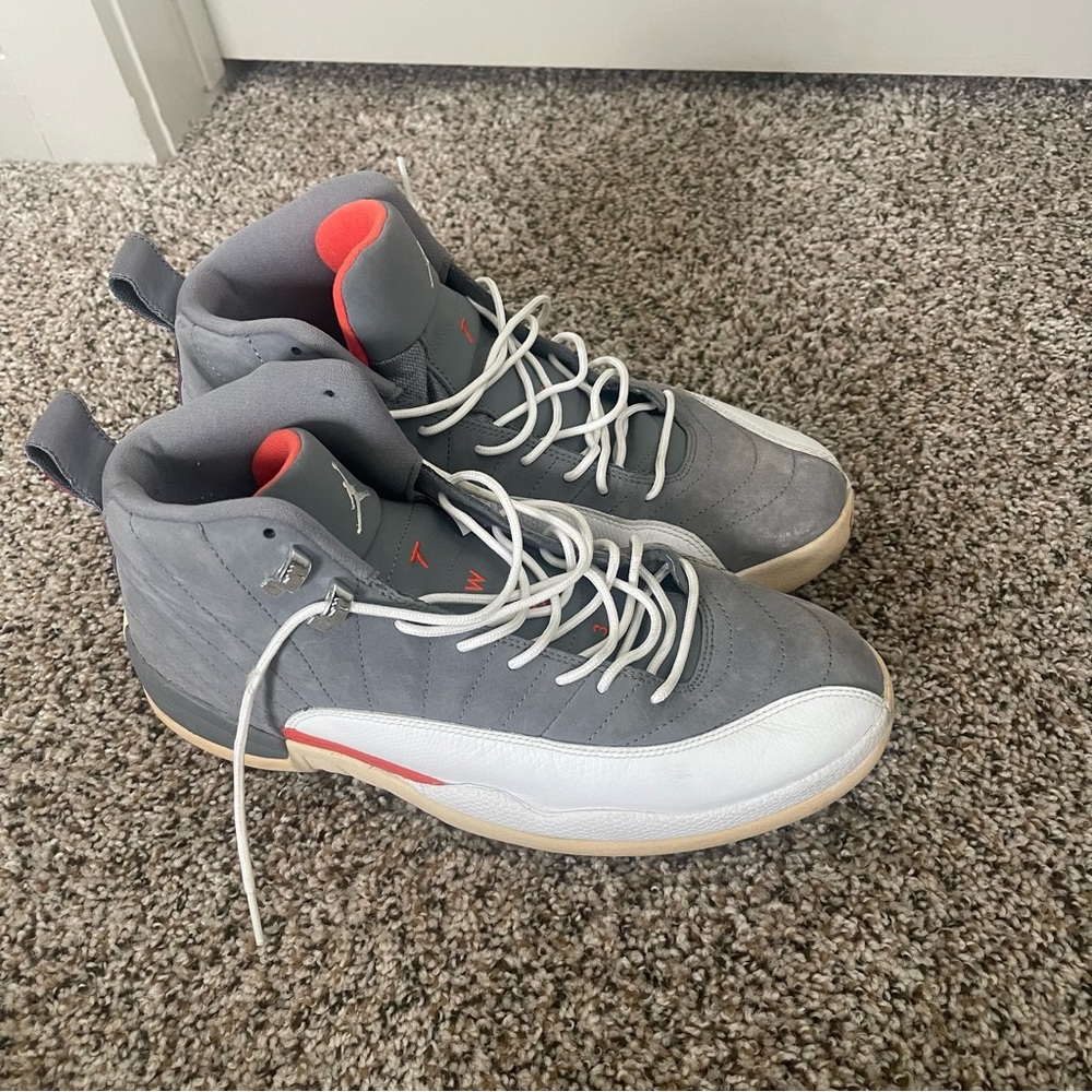 Nike air Jordan 12 retro Gs cool grey /orange